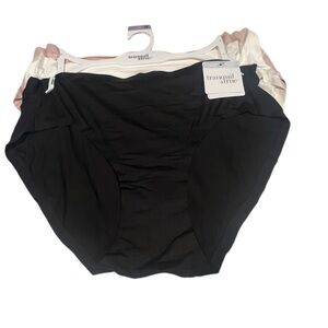 Chic Cream & White Women's Intimates Set hi cut brushed microfiber laser-bonded